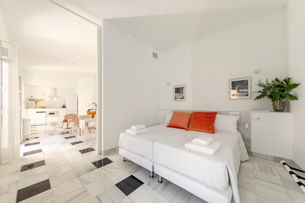 Aurora Terrace Apartments Siviglia Esterno foto
